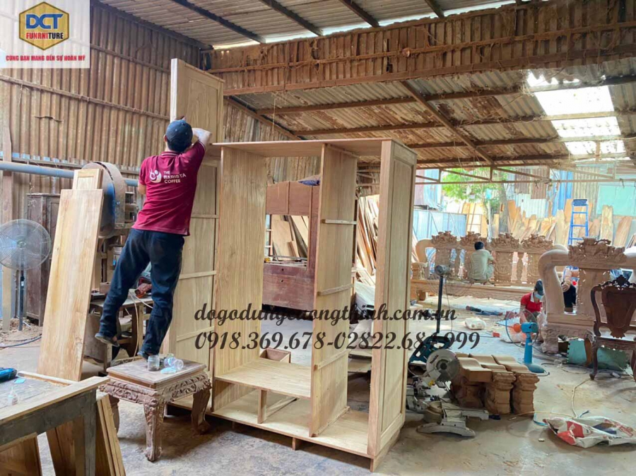 tủ áo 4 cánh 3 buồng 2 tầng
